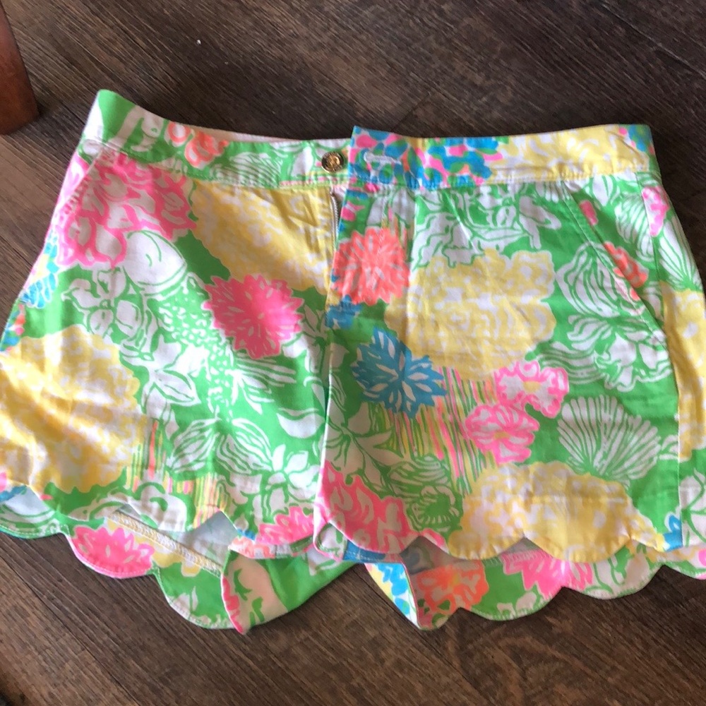 Lilly Pulitzer buttercup shorts